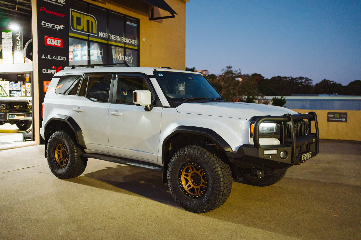 WOLVERINE LAND CRUISER 250 PRADO SERIES FLARE KIT (FULL-SET) - WF250PRADO